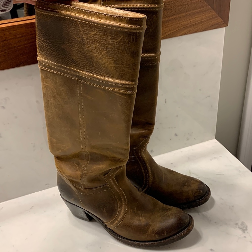 Frye tall boots. Excellent patina! Kool boots!